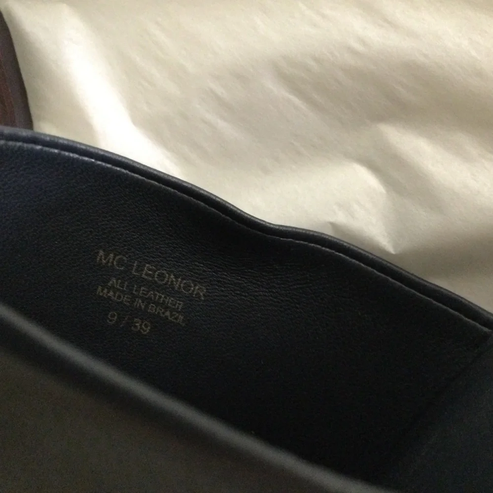 Mercedes Castillo Leonor Leather Wedge Sandal Size 9 Women Shoe Color Navy